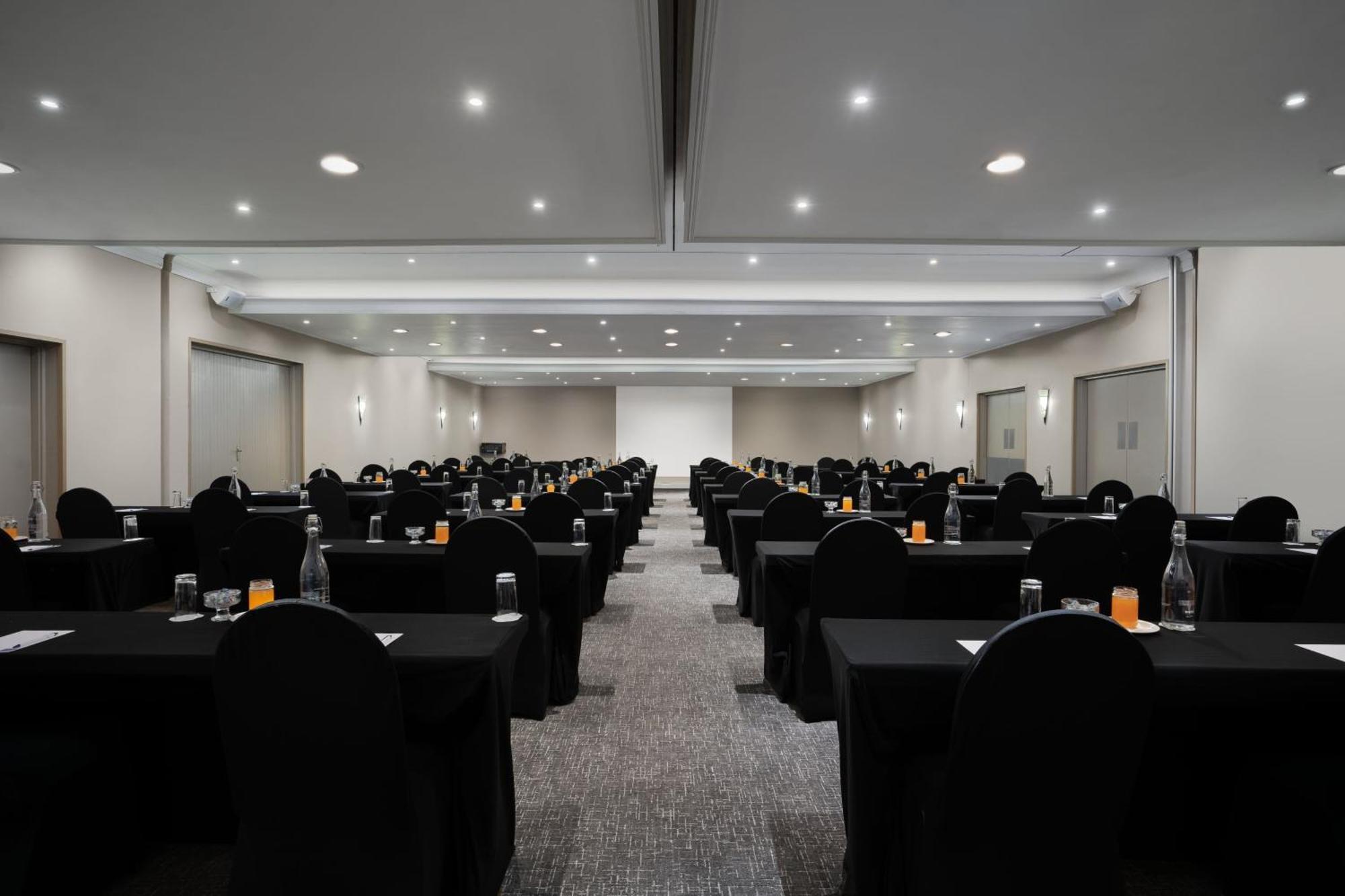 אמנזימטוטי Protea Hotel By Marriott Karridene Beach מראה חיצוני תמונה