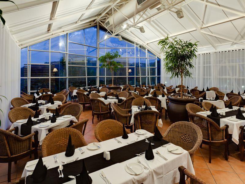 אמנזימטוטי Protea Hotel By Marriott Karridene Beach מראה חיצוני תמונה