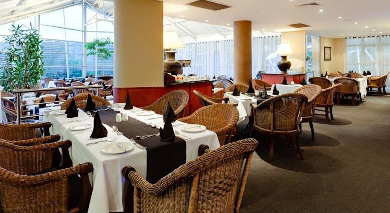 אמנזימטוטי Protea Hotel By Marriott Karridene Beach מראה חיצוני תמונה