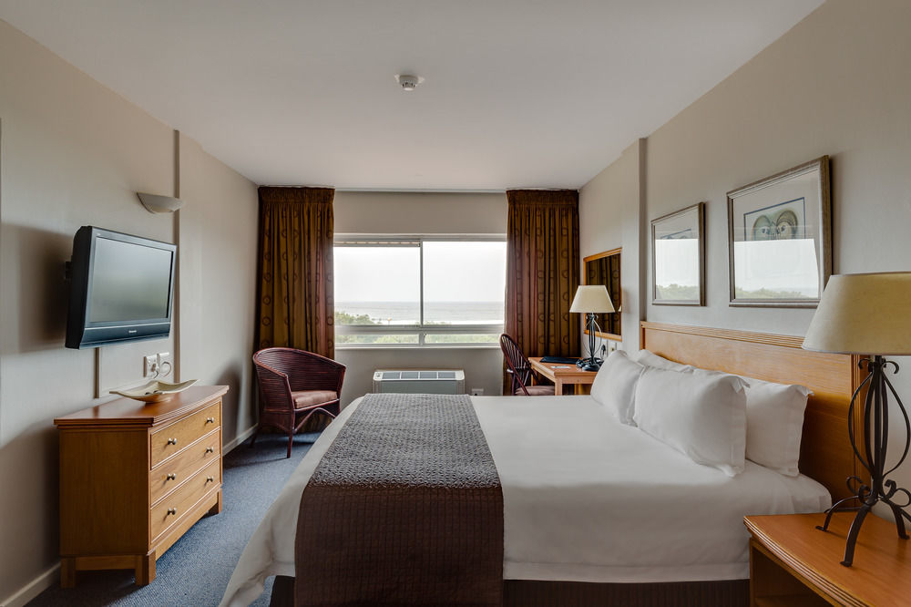 אמנזימטוטי Protea Hotel By Marriott Karridene Beach מראה חיצוני תמונה