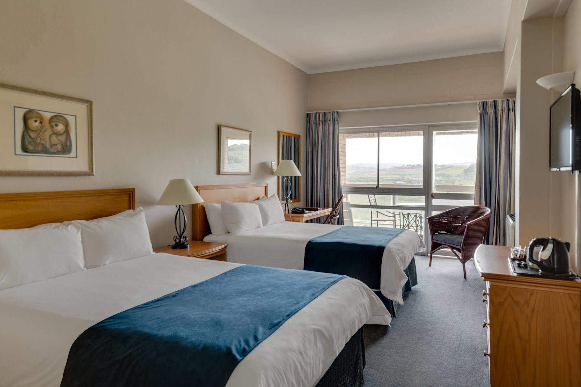 אמנזימטוטי Protea Hotel By Marriott Karridene Beach מראה חיצוני תמונה