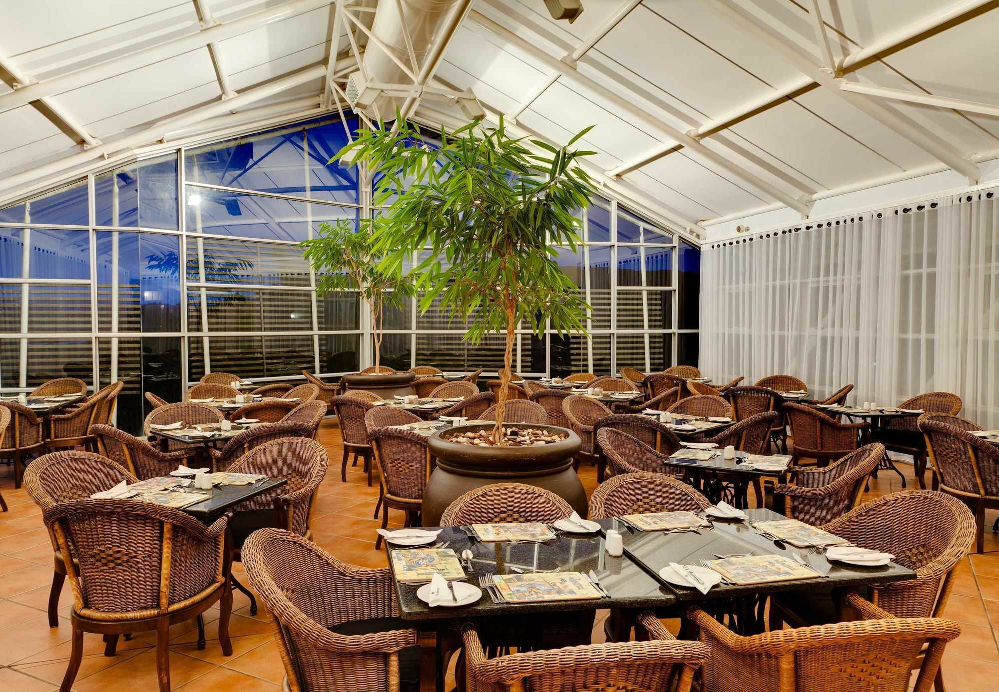 אמנזימטוטי Protea Hotel By Marriott Karridene Beach מראה חיצוני תמונה